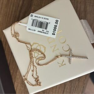 Kendra Scott Gold Necklace 14K.